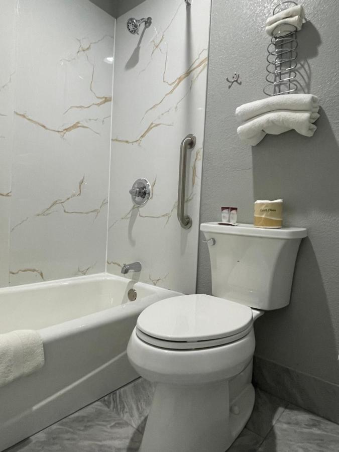 Copper Manor Motel ซิลเวอร์ซิตี้ ภายนอก รูปภาพ