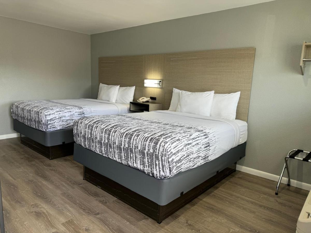 Copper Manor Motel ซิลเวอร์ซิตี้ ภายนอก รูปภาพ