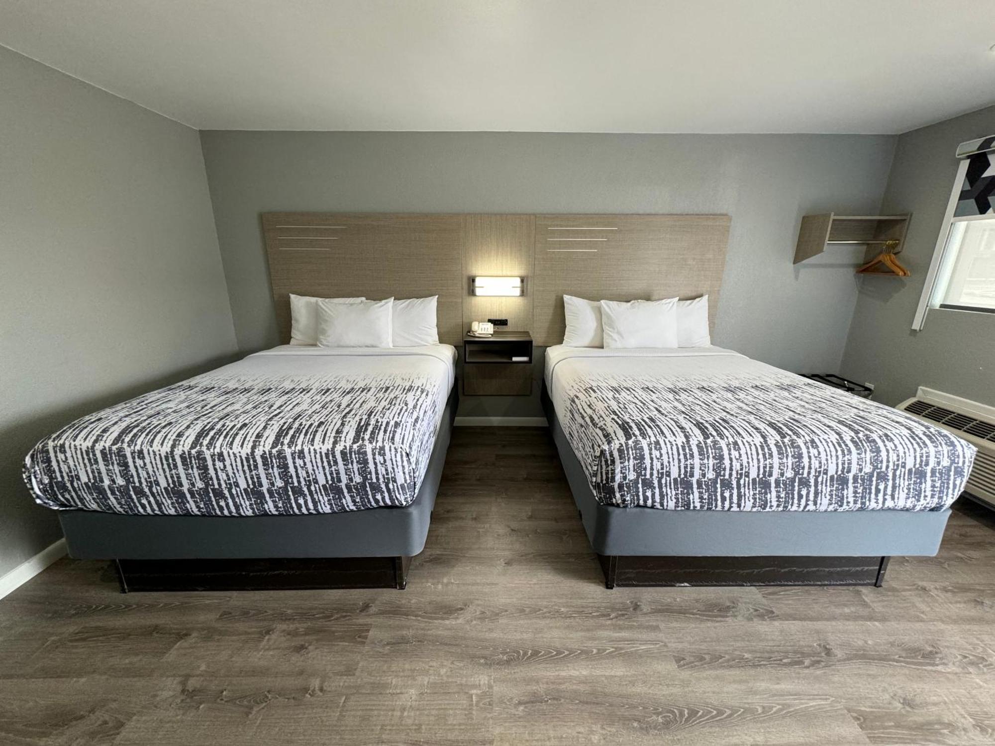 Copper Manor Motel ซิลเวอร์ซิตี้ ภายนอก รูปภาพ