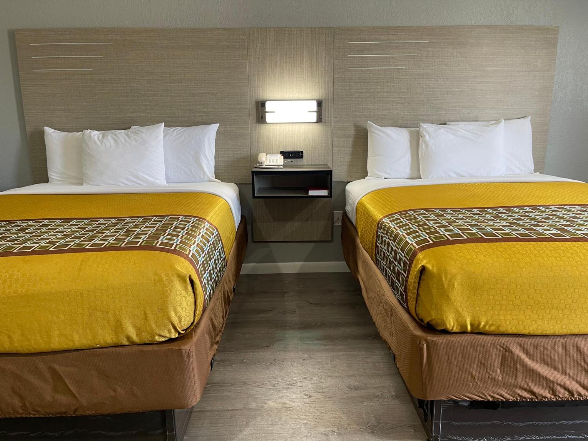 Copper Manor Motel ซิลเวอร์ซิตี้ ภายนอก รูปภาพ