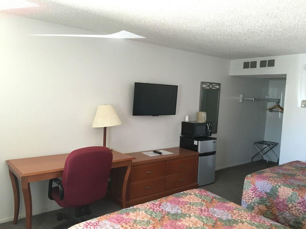 Copper Manor Motel ซิลเวอร์ซิตี้ ภายนอก รูปภาพ